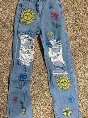SHEIN Light Blue Straight Leg Jeans with Sun & Floral Embroidery
